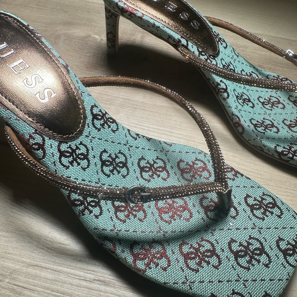 Guess Mayan rhinestone thong kitten heel